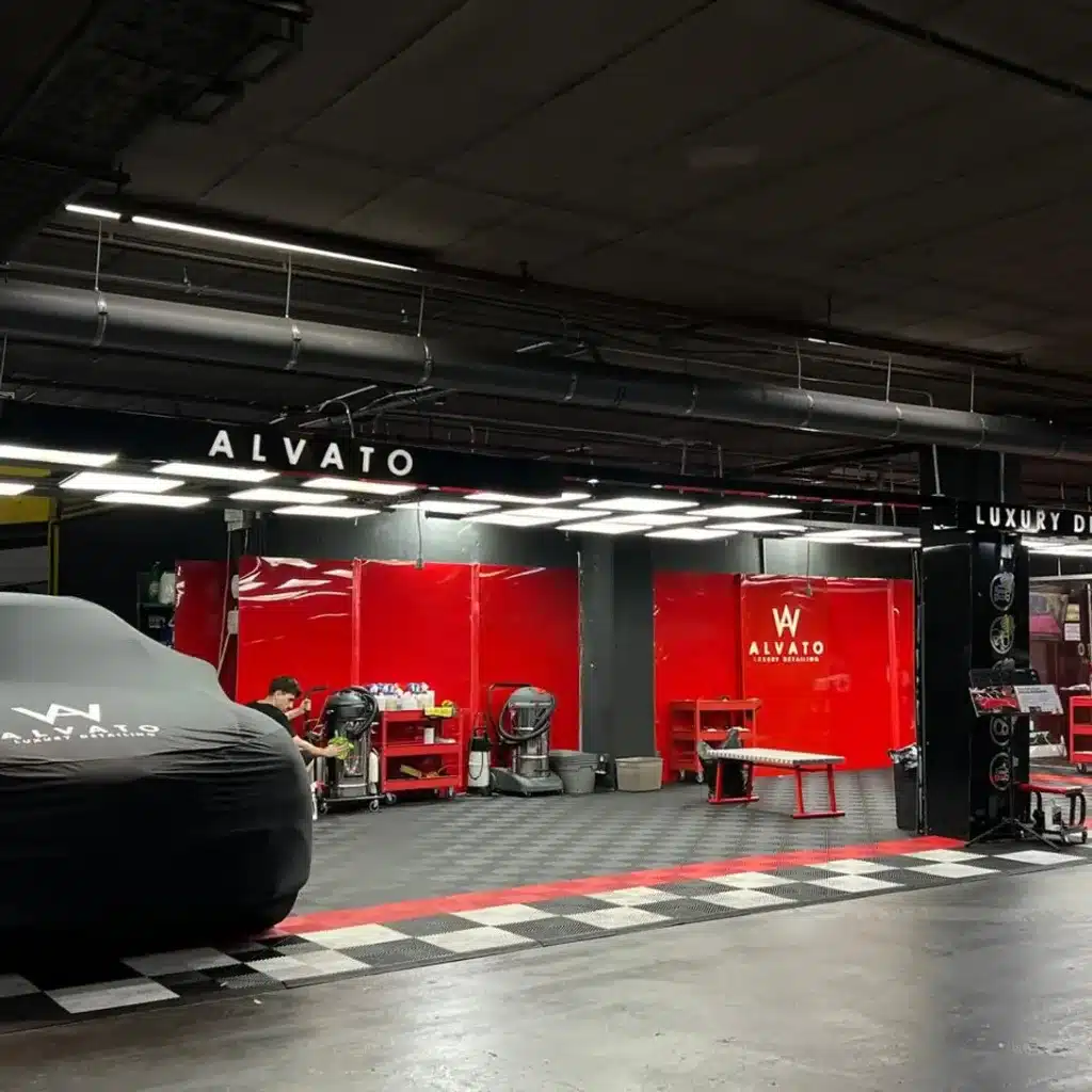 Reserva tu cita en nuestro centro de Lavado De Coches En Gran Vía 2 Parking-1 - Alvato Luxury, Alvato Barcelona
